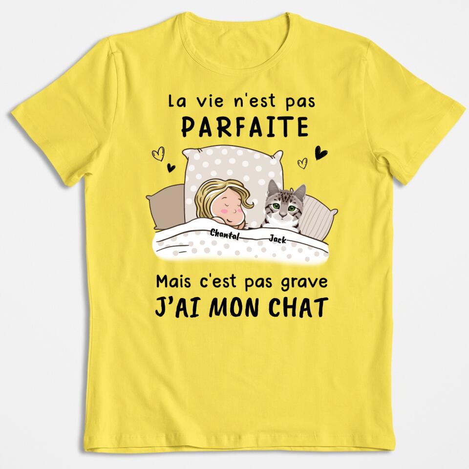 Das Leben ist nicht perfekt, aber es ist okay – personalisiertes Katzen-T-Shirt